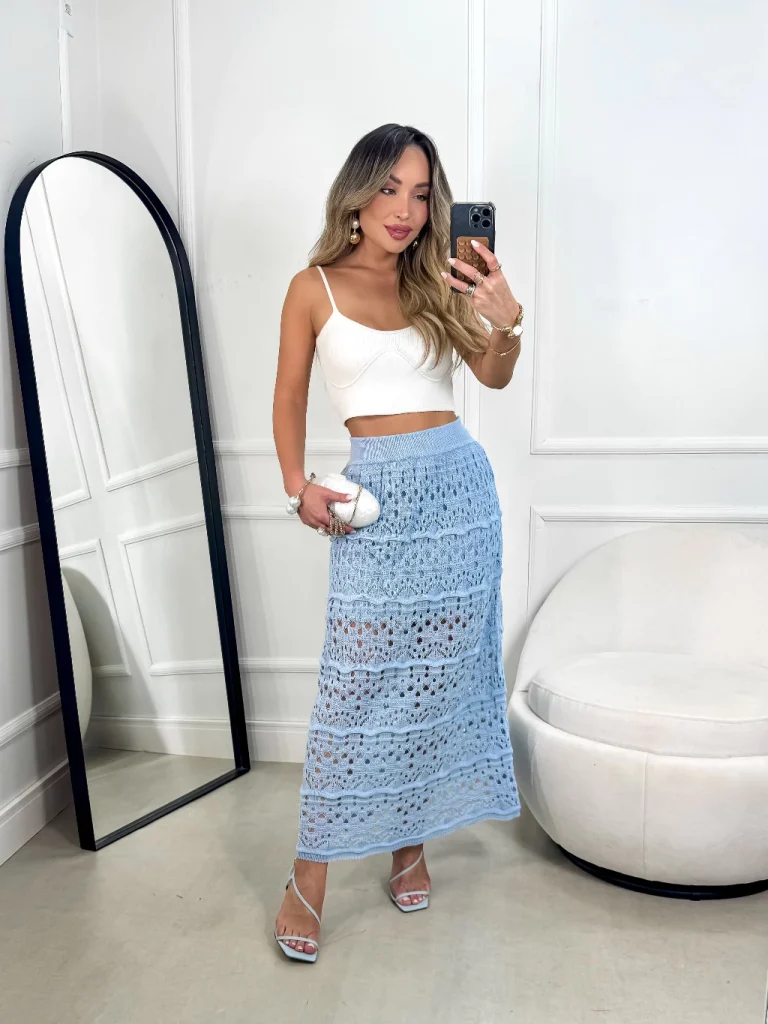 Saia Midi Tricô Lisa com Forro