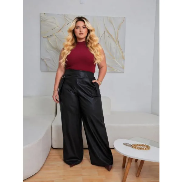 Calça Pantalona Plus Size Preta: Guia de Compra Calça pantalona plus size preta em courino com elástico