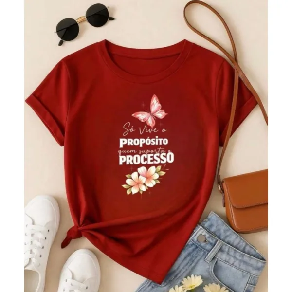 Camiseta Feminina Propósito e Processo Casual Camiseta feminina com frase motivacional sobre propósito e processo