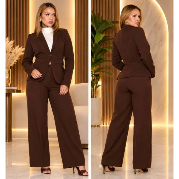 Conjunto Alfaiataria Feminino com Blazer e Pantalona Conjunto feminino de alfaiataria com blazer e calça pantalona