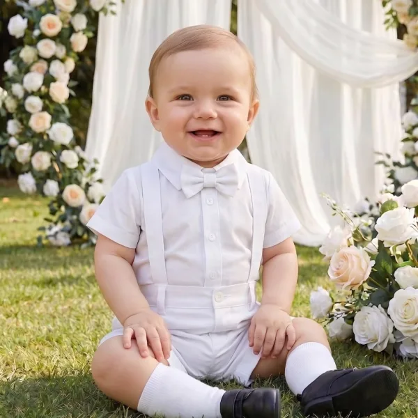Conjunto branco para batizado com suspensório infantil Conjunto branco de bebê com suspensório para batizado