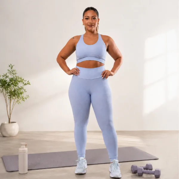 Conjunto Fitness Feminino Plus Size Canelado para Academia Conjunto feminino fitness plus size canelado com top e legging de cós alto