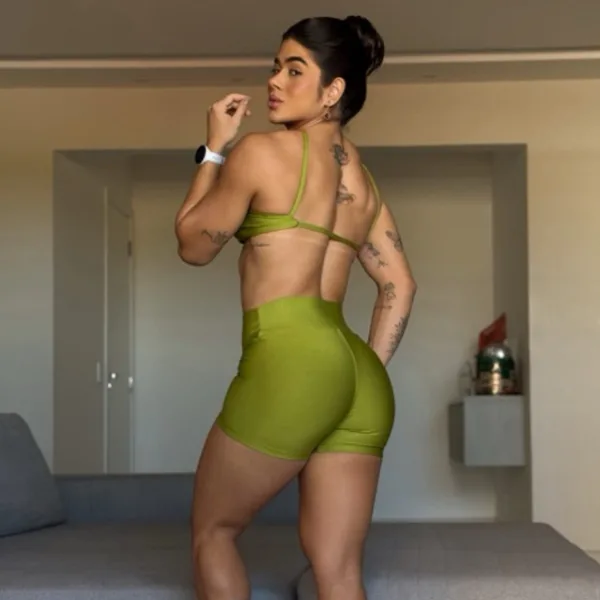 Conjunto short fitness feminino para academia sem transparência Conjunto short fitness feminino para academia sem transparência