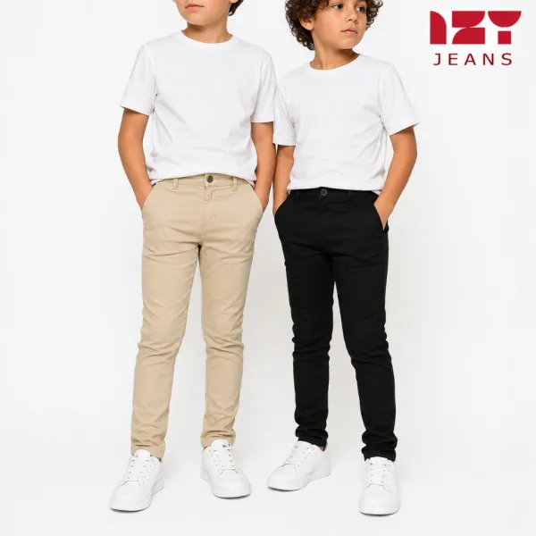 Kit com 2 calças de alfaiataria infantil slim fit Kit com duas calças de alfaiataria infantil slim fit com bolsos
