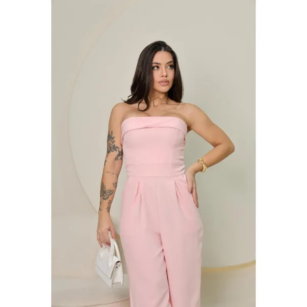 Macacão Pantalona Tomara que Caia para Festa Macacão feminino pantalona tomara que caia com proposta de alfaiataria