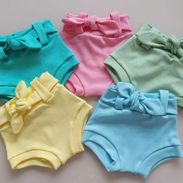 Shorts Tapa-Fralda para Menina em Algodão Suedine Shorts tapa-fralda para menina em algodão suedine