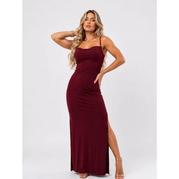 Vestido Maitê longo com fenda para festa e looks casuais Vestido Maitê longo feminino com fenda, modelagem justa e amarração