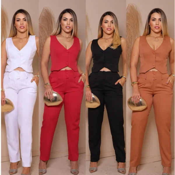 Conjunto social feminino com calça, colete e botões Conjunto feminino social com calça de cintura alta e colete com botões